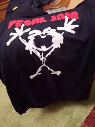 Camiseta The Cure,Pearl Jam,Muse,iron maiden, etc,