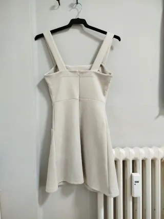 Vestido beige Fórmula Joven Talla XS