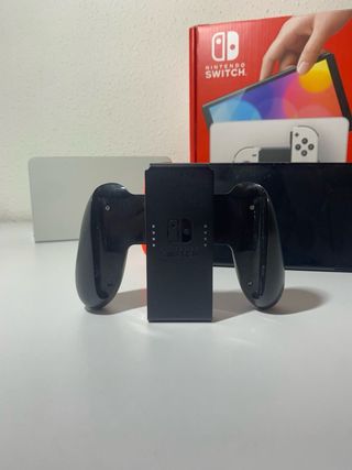 Nintendo Switch OLED Blanca y Azul