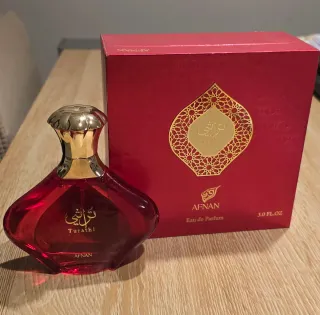 Turathi Red de Afnan Eau de parfum.