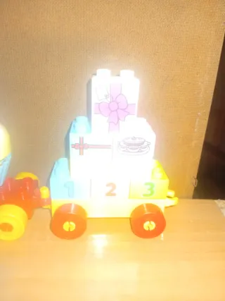 Tren Cumpleaños Mickey y Minnie LEGO DUPLO 10941
