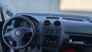 Volkswagen Caddy 2010