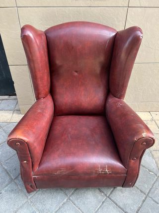 Poltrona in pelle vintage bordeaux