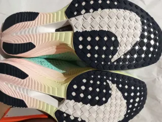 Nike Vaporfly 3 Talla 37