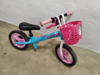 Bicicleta de equilibrio infantil sin pedales