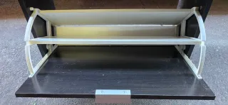 Zapatero de madera negro