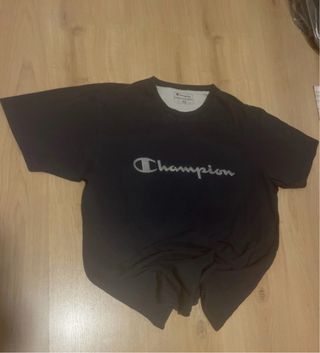 Camiseta Champion Negra