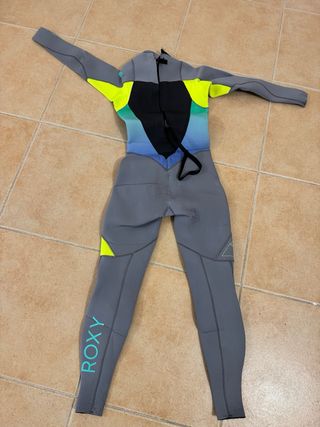 Neopreno surf Roxy chica talla 4
