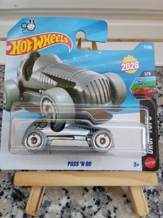 Hot Wheels 2026 Pass 'N Go Drop Tops 1/5