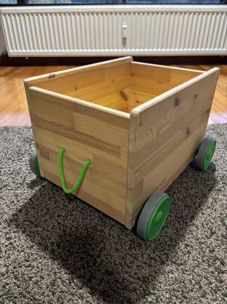 Carrito de madera Ikea con ruedas