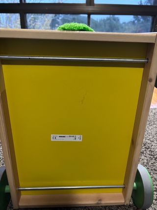 Carrito de madera Ikea con ruedas