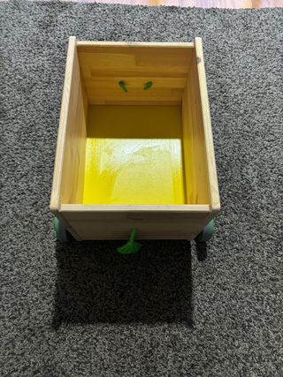 Carrito de madera Ikea con ruedas