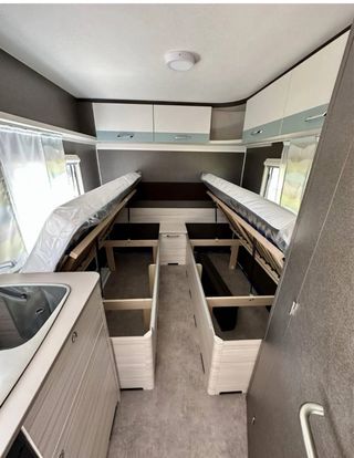 Caravana Dethleffs c'joy!