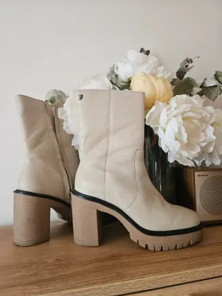 Botas Gioseppo Beige Tacon Plataforma