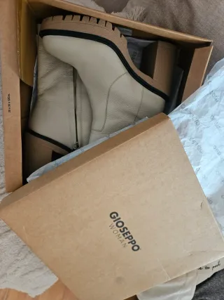 Botas Gioseppo Beige Tacon Plataforma