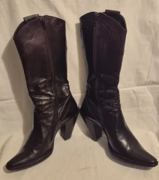 Stivali donna in pelle marrone