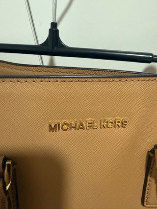 Bolso Michael Kors Beige y Dorado Original