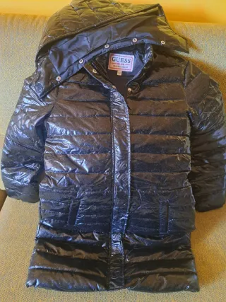 Parka Guess niña Talla 12 años Negra