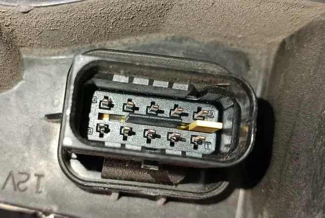 Faro Izquierdo Peugeot 308