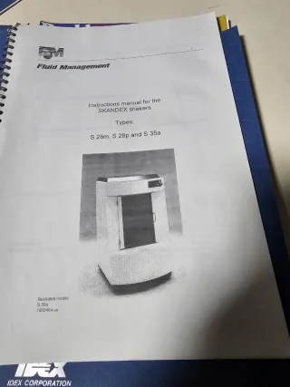 Máquina tintométrica de pinturas al agua + Regalo.