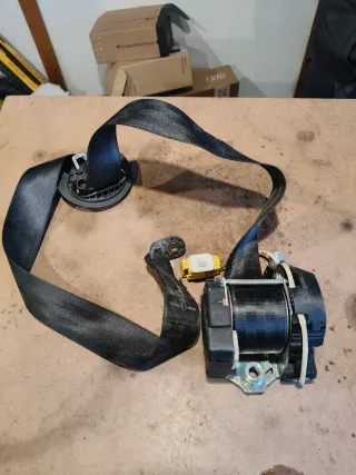 Cinturón Delantero Izquierdo VW Transporter T5