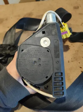 Cinturón Delantero Izquierdo VW Transporter T5