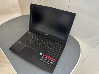 Portátil Gaming MSI i7 16GB SSD+HDD