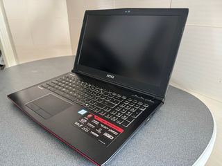 Portátil Gaming MSI i7 16GB SSD+HDD