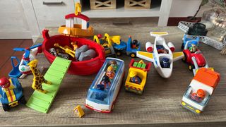 Juguetes bebé, playmobil, toy story, ironman, etc