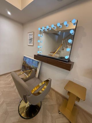 Mobiliario Peluqueria de lujo