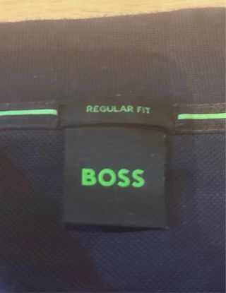 Polo BOSS Negro con Detalles