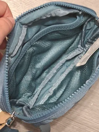 Riñonera Nike Aura 2L Azul