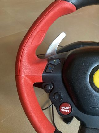 Volante Ferrari Xbox One/Series X/S