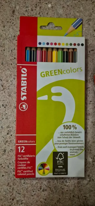 Matite colorate e pastelli a cera