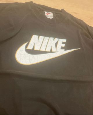 Camiseta Nike Negra Vintage