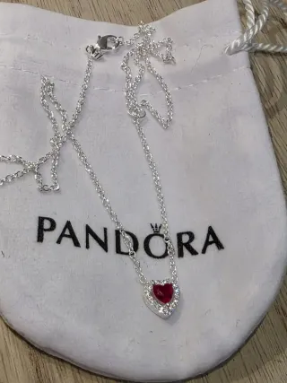 Collar Pandora Corazón Rojo y Plata
