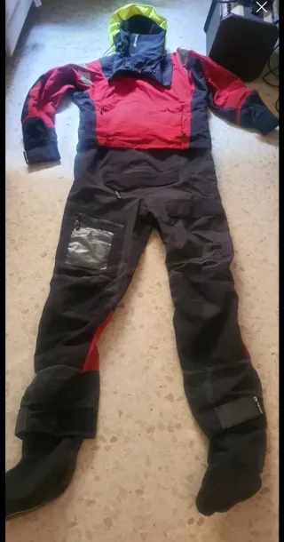 Traje Seco Typhoon PS440