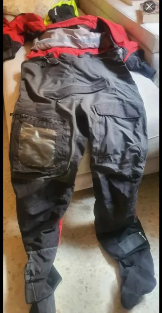 Traje Seco Typhoon PS440