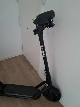 Patinete Eléctrico NAVEE N65I Negro