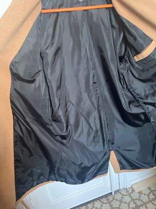 Abrigo Bershka Marrón Talla M