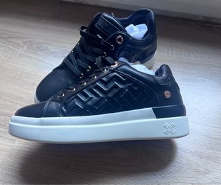 Zapatillas XTI Negras Talla 38 Nuevas