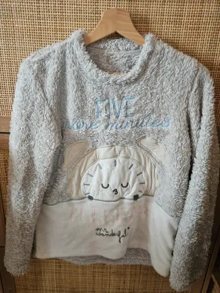 Pijama Polar Oysho Five more minutes