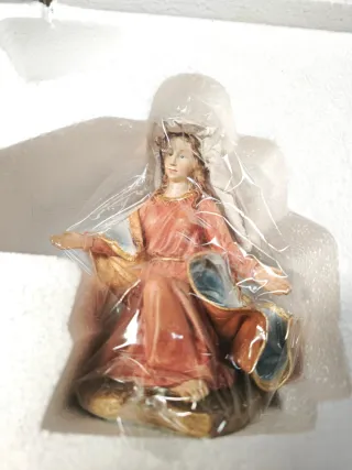 Belén con figuras 15 cm en tela y mármol una o sim