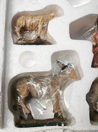 Belén con figuras 15 cm en tela y mármol una o sim