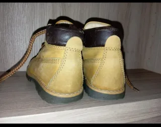 Scarponcini, stivaletti, anfibi Primigi, numero 23