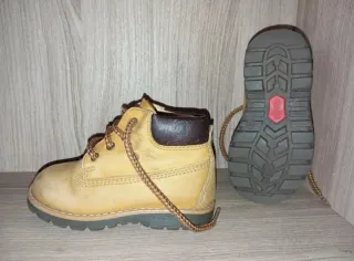 Scarponcini, stivaletti, anfibi Primigi, numero 23