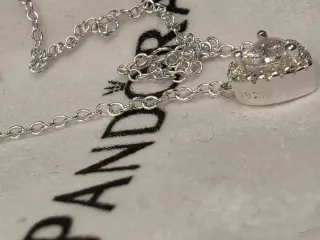 Collar Pandora Corazón Plata