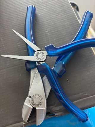 Alicates Gedore corte y planos