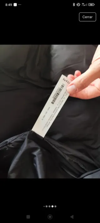 Chaleco acolchado negro con capucha