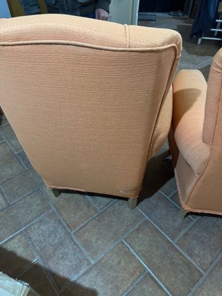 Pareja de sillones de tela naranja